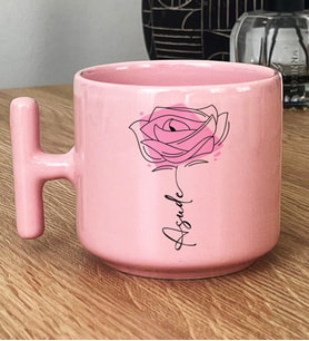 Kişiye Özel Gül ve İsim Yazılı Hediye Pastel T Kupa Çiçek Desenli (Pembe)