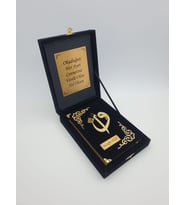 KİŞİYE ÖZEL HEDİYE   ORTA  BOY PLAKETLİ KURANI KERİM (Siyah)