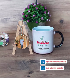 Diş Hekimi Asistanı Kupa Bardak Beyaz ve Fotoğraflı Ahşap Anahtarlık Hediye Diş Hekimi Asistanına Hediye (Model 9)