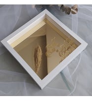 Kişiselleştirilmiş 25x25 Cm Gold-Gümüş Pleksili Zemin Yeni Moda Tasarım Gül Kutusu Anı Çerçevesi! Ayna Çerçeve! (Gold)