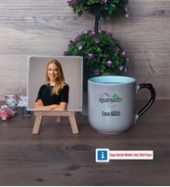 Bankacıya Hediye Fotoğraflı Dekoratif Taş, Kupa Bardak Beyaz Hediye (Model 10)