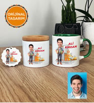 Kişiye Özel Karikatürlü İnşaat Mühendisi Hediye Seti Kupa Bardak, Kalemlik, Anahtarlık Erkek İnşaat Mühendisine Mühendisler Günü Hediyesi (Yeşil)