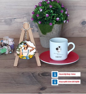 Geometri Öğretmeni Türk Kahvesi Fincanı Ahşap Altlıklı ve Fotoğraflı Ahşap Anahtarlık Hediye (Model 3)