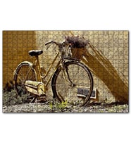 Cakapuzzle Duvar Önünde Eski Sarı Bisiklet  Puzzle Yapboz MDF (Ahşap) (255 Parça)