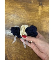 TAŞLI 3 LÜ ÇİÇEKLİ İĞNELİ GİYİM AKSESUARI BROŞ YAKA İĞNESİ 12X6 CM (Lacivert)