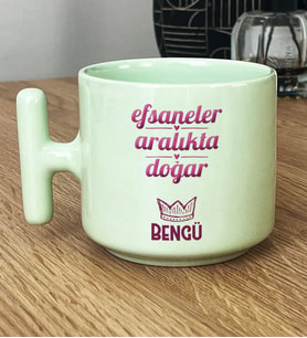 Kişiye Özel Yay Oğlak Burcu Hediye Pastel T Kupa Doğum Günü Hediyesi (Yeşil)