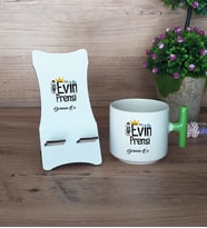 Evin Prensi Hediye Sepeti Kupa Bardak T Kulplu ve Ahşap Telefon Standı Erkek Kardeşe Abiye Çocuğa Doğum Günü Hediyesi (Model 8)