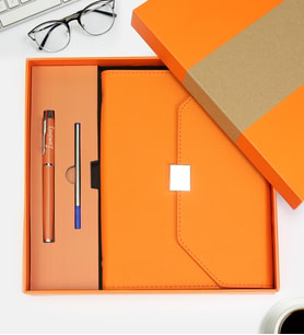 Kişiye Özel Kutulu Defter Kalem Seti (Turuncu)