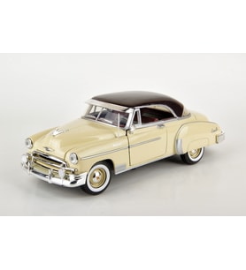 Motormax 1950 Chevrolet Belair 1:24 Ölçek Model Diecast (Krem)