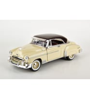 Motormax 1950 Chevrolet Belair 1:24 Ölçek Model Diecast (Krem)