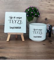 İyi Ki Varsın Teyze Hediye Seti Kupa Bardak T Kulplu ve Dekoratif Taş Teyzeye Doğum Günü Hediyesi (Model 6)