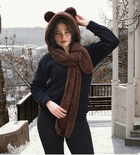 Kapşonlu Welsoft Peluş Bere - Atkılı - Polar Boyunluk Şalı Sıcak Tutacak Kapşonlu Bere ile Kışın Keyfini Çıkarın (Koyu Kahverengi )