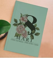BK Gift 8 Mart Tasarımlı Sert Kapaklı Yeşil Lastikli Defter , Arkadaşa Hediye, Yeni İş Hediyesi, Doğum Günü Hediyesi (Model 4)