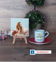 En İyi Diyetisyen Fotoğraflı Dekoratif Taş, Ahşap Altlıklı Türk Kahvesi Fincanı Hediye (Model 3)