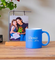 Kişiye Özel Ahşap Standlı Fotoğraflı Çerçevesi & Renkli Kupa Bardak Model no:875 (Mavi)