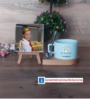 Hostes Fotoğraflı Dekoratif Taş, Kupa Bardak Beyaz Hediye (Model 8)