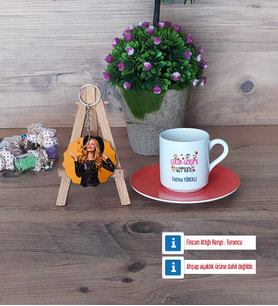 Çocuk Gelişimi Uzmanı Türk Kahvesi Fincanı Ahşap Altlıklı ve Fotoğraflı Ahşap Anahtarlık Hediye (Model 8)
