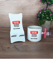  Hukuk Okuduğumu Söylemiş Miydim  Hediye Sepeti Kupa Bardak T Kulplu ve Ahşap Telefon Standı Hukuk Öğrencisine Hediye (Model 4)