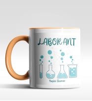 Kişiye Özel Laborant 3 Tasarımlı Siyah Kupa (Beyaz-Turuncu)