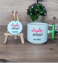 Sosyal Bilgiler Öğretmeni Hediye Seti Kupa Bardak T Kulplu ve Anahtarlık Öğretmenler Günü Hediyesi (Model 8)