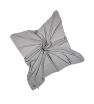 Mısırlı Eşarpları Queen Krep Simli Kadın Eşarp 110x110 cm (Gümüş)