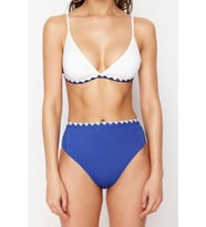 Moda Düz Atma Kap Üçgen Yüksek Bel Brief Saks Üçgen Nakışlı Yüksek Bel Regular Bikini Takımı (34)