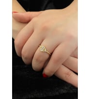 14 Ayar Altın Yarım Tur Taşlı Tek Taş Yüzük (Beyaz)