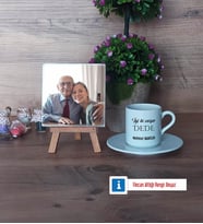 Dedeye Hediye Fotoğraflı Dekoratif Taş, Ahşap Altlıklı Türk Kahvesi Fincanı Hediye (Model 2)