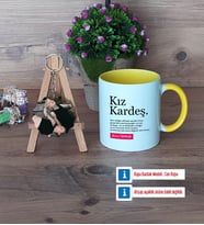 Kız Kardeş Kupa Bardak Beyaz ve Fotoğraflı Ahşap Anahtarlık Hediye (Model 7)