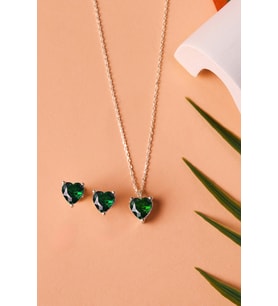 Elika Silver 925 Ayar Gümüş Zarif Kalpli Kolye ve Küpe İkili Set (Yeşil)