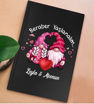 BK Gift Kişiye Özel Sevgili İsimli Sert Kapaklı Siyah Defter, Sevgiliye Hediye, Doğum Günü Hediyesi, Anı Defteri (Model 3)