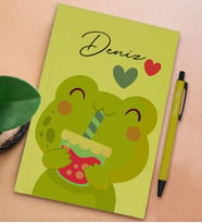 BK Gift Kişiye Özel İsimli Sarı Sert Kapaklı Defter ve Tükenmez Kalem Seti, Arkadaşa Hediye, Yeni İş Hediyesi, Doğum Günü Hediyesi (Model 7)