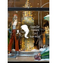 Kelebek ve Kadın 8 Mart Kadınlar Gününe Özel İndirimler  Yazısı Cam Vitrin Sticker 60cm (Kırmızı)