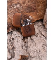 El Yapımı Hakiki Deri Kılıflı Zippo Çakmak (Camel)