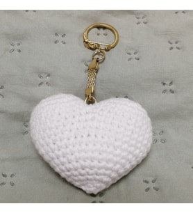 Amigurumi El Örgüsü Hediyelik Kalp Örgü Anahtarlık / Çanta Süsü (Beyaz)