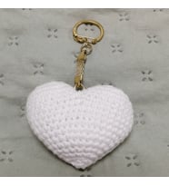 Amigurumi El Örgüsü Hediyelik Kalp Örgü Anahtarlık / Çanta Süsü (Beyaz)