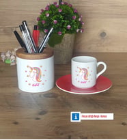 Unicorn Hediyeleri Türk Kahvesi Fincanı Kırmızı, Kalemlik Kişiye Özel Hediye (Model 1)