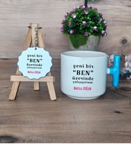 Motto Yeni Bir Ben Hediye Seti Kupa Bardak T Kulplu ve Anahtarlık Arkadaşa Hediye  (Model 3)