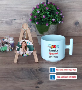 İspanyolca Öğretmeni Kupa Bardak Beyaz ve Fotoğraflı Ahşap Anahtarlık HediyeÖğretmenler Günü Hediyesi (Model 12)