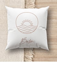 BK Gift Kişiye Özel İsimli Beyaz Kırlent Yastık, Ev Hediyesi, Ev Dekorasyonu, Dekoratif Hediye (Model 7)