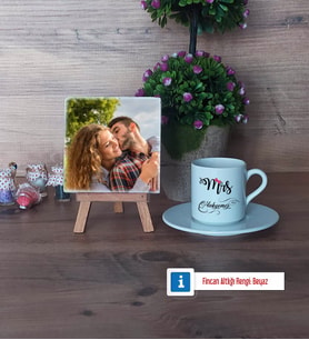 Eşe Hediye Mrs Fotoğraflı Dekoratif Taş, Ahşap Altlıklı Türk Kahvesi Fincanı Hediye Yıl Dönümü Hediyesi (Model 2)