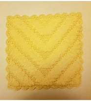 Banyo Lifi Yün El Örmesi Kare 1 Adet - Püskül Desenli 34 x 34 cm (Sarı)
