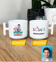 Kişiye Özel Karikatürlü Eczacı Hediye T Kupa Bardak Erkek Ezacıya Tıp Bayramı Hediyesi (Beyaz)