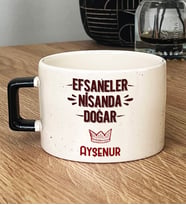 Kişiye Özel Efsaneler Nisanda Doğar Hediye Lüks Fincan Doğum Günü Hediyesi (Siyah)