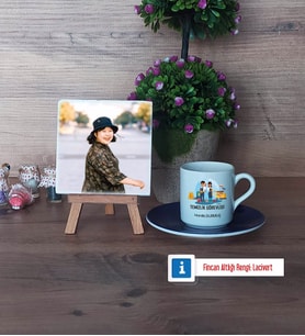 Temizlik Görevlisi Fotoğraflı Dekoratif Taş, Ahşap Altlıklı Türk Kahvesi Fincanı Hediye (Model 4)