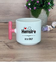 Hemşire Hediye Sepeti Kupa Bardak T Kulplu, Kalemlik ve Ahşap Telefon Standı Tıp Bayramı Hemşireler Günü Hediyesi (Model 4)
