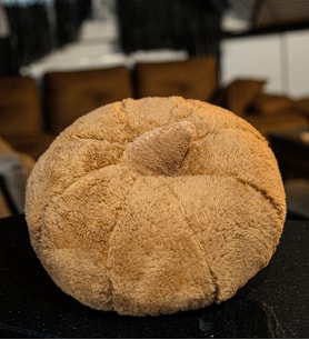 Dekoratif 50 Cm Pelüş Kabak Kırlent (Kahverengi)