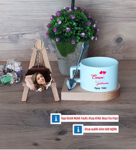 Öğretmene Hediye Kupa Bardak Beyaz ve Fotoğraflı Ahşap Anahtarlık Hediye Öğretmenler Günü Hediyesi (Model 8)