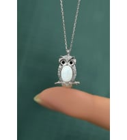 925 Ayar Gümüş Beyaz Opal Taşlı Baykuş Kolye (Rodyum)