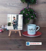 Sosyoloji Öğretmeni Fotoğraflı Dekoratif Taş, Ahşap Altlıklı Türk Kahvesi Fincanı Hediye Öğretmenler Günü Hediyesi (Model 8)